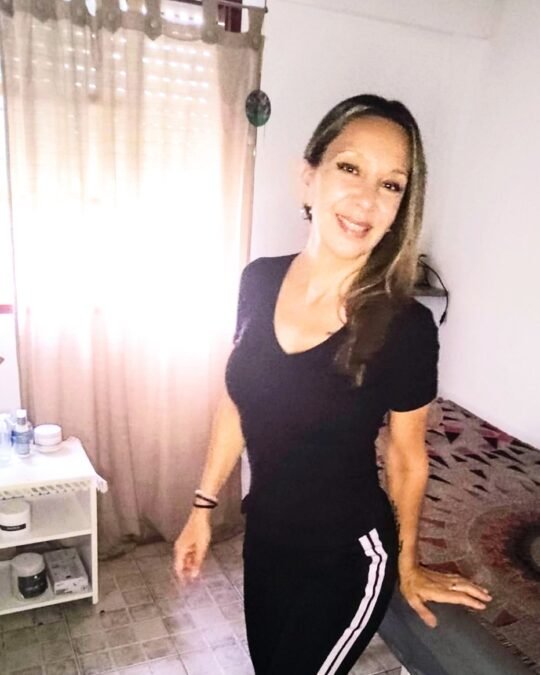 Alejandra — masajista en Parque Chas