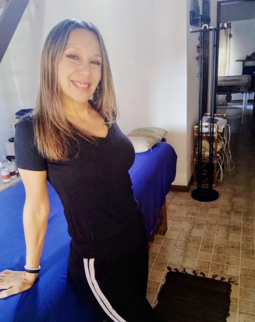 Alejandra — masajista en Buenos Aires — foto 3