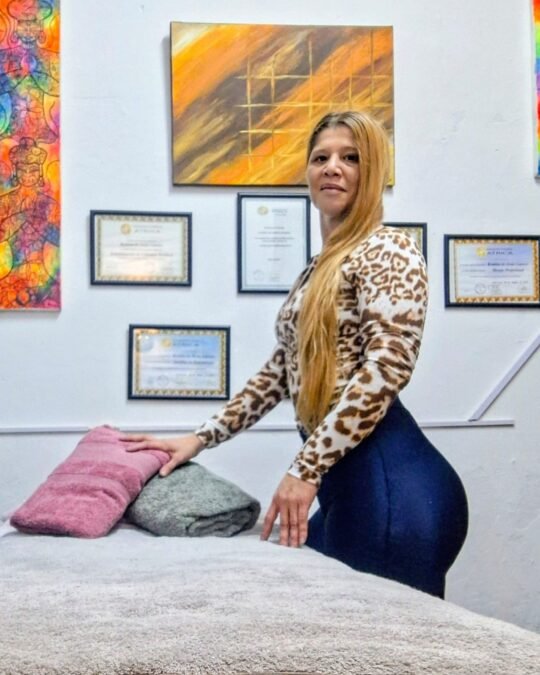 Romina — masajista en Avellaneda
