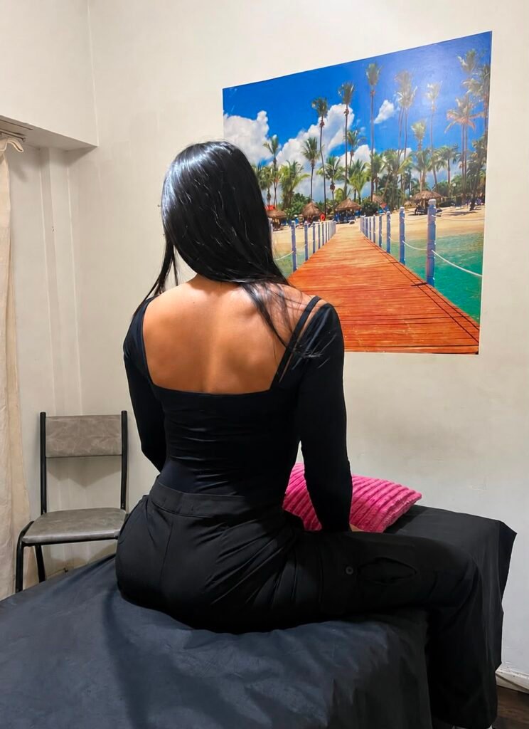 Paola — masajista en San Telmo — foto 5