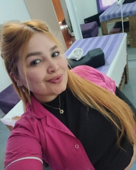 Sofía — masajista en Almagro